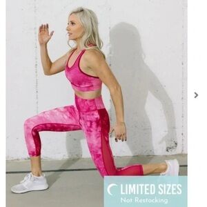 Like New ZYIA Leggings Light n Tight Legging Fuschia Pink Hendrix Mesh Tie Dye